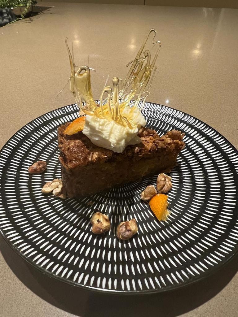 Umvangati House 4*